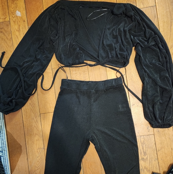 2 piece see through bell bottoms - Picture 5 of 5